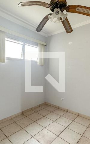Apartamento para alugar com 100m², 3 quartos e 1 vaga Apartamento para alugar com 100m², 3 quartos e 1 vagaSala