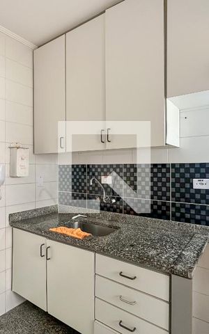 Apartamento para alugar com 100m², 3 quartos e 1 vaga Apartamento para alugar com 100m², 3 quartos e 1 vagaCozinha