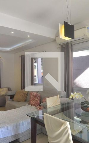 Casa de condomínio à venda com 122m², 3 quartos e 2 vagasSala