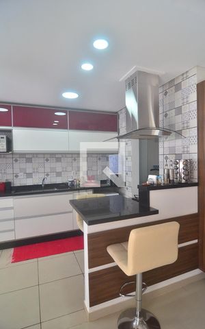 Casa de condomínio à venda com 122m², 3 quartos e 2 vagasCozinha