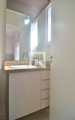 Casa de condomínio à venda com 122m², 3 quartos e 2 vagasBanheiro 2