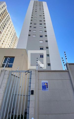 Apartamento para alugar com 47m², 2 quartos e 1 vagaPlaca de Anuncio 