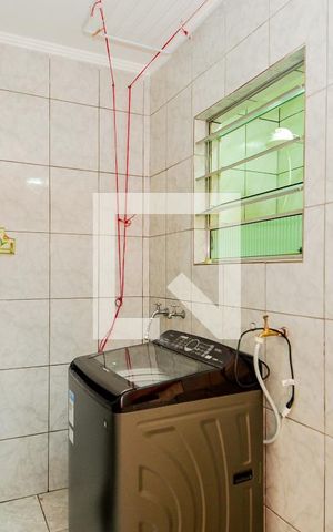 Casa à venda com 110m², 2 quartos e 2 vagasÁrea de Serviço