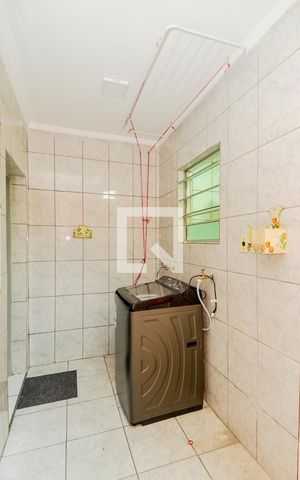 Casa à venda com 110m², 2 quartos e 2 vagasÁrea de Serviço