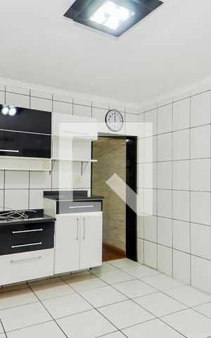 Casa à venda com 110m², 2 quartos e 2 vagasCozinha