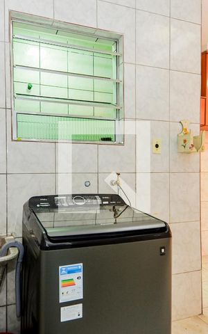 Casa à venda com 110m², 2 quartos e 2 vagasÁrea de Serviço