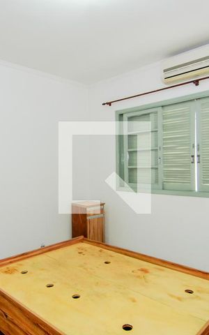 Casa à venda com 110m², 2 quartos e 2 vagasQuarto 1