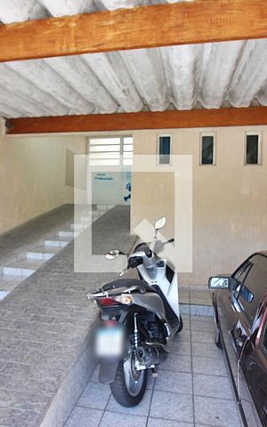 Casa à venda com 231m², 4 quartos e 4 vagasGaragem