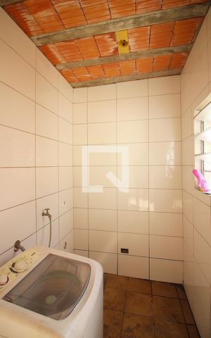 Casa à venda com 231m², 4 quartos e 4 vagasLavanderia