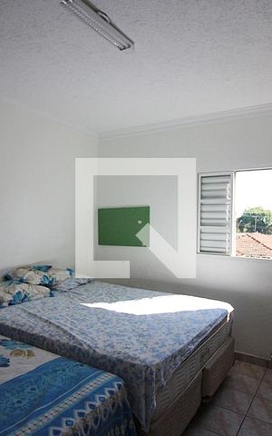 Casa à venda com 231m², 4 quartos e 4 vagasQuarto 1 - Suíte