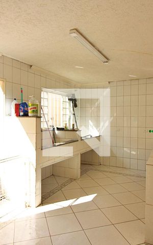 Casa à venda com 231m², 4 quartos e 4 vagasCozinha