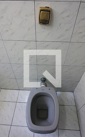Casa à venda com 231m², 4 quartos e 4 vagasBanheiro Social 2
