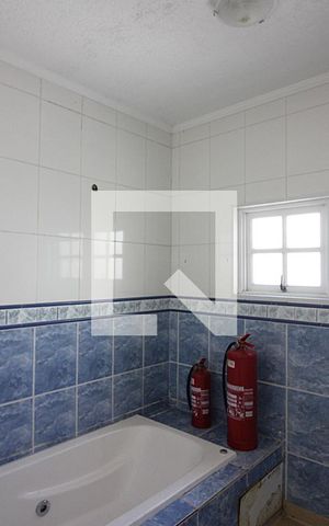 Casa à venda com 231m², 4 quartos e 4 vagasBanheiro do Quarto 3 - Suíte