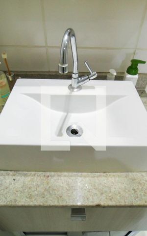 Apartamento à venda com 54m², 2 quartos e 1 vaga Apartamento à venda com 54m², 2 quartos e 1 vagaBanheiro