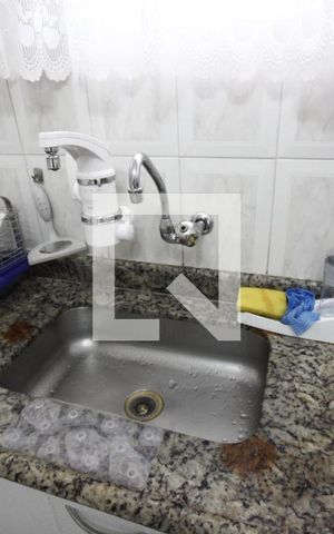 Casa à venda com 161m², 3 quartos e 2 vagasCozinha