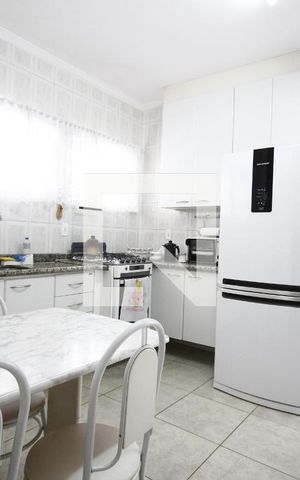 Casa à venda com 161m², 3 quartos e 2 vagasCozinha