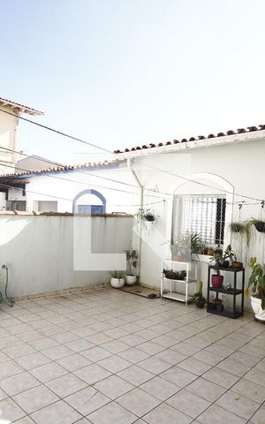 Casa à venda com 161m², 3 quartos e 2 vagasQuintal