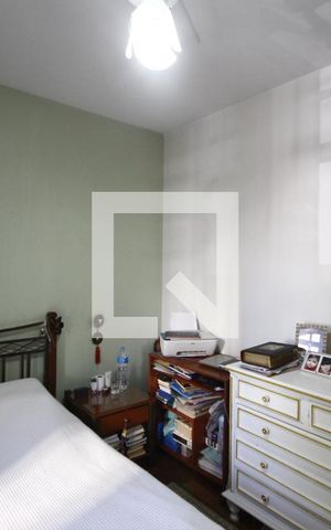 Casa à venda com 161m², 3 quartos e 2 vagasSuíte
