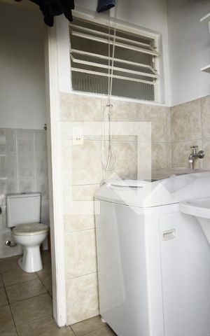 Casa à venda com 161m², 3 quartos e 2 vagasÁrea de Serviço