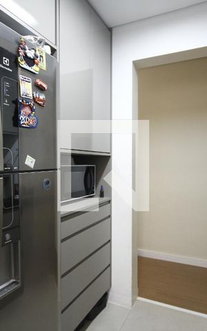 Apartamento à venda com 82m², 3 quartos e 2 vagasCozinha