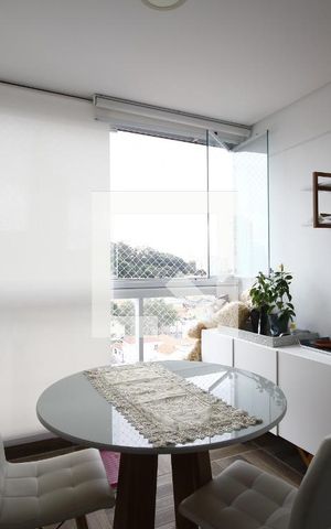Apartamento à venda com 82m², 3 quartos e 2 vagasVaranda