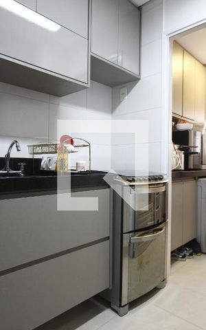 Apartamento à venda com 82m², 3 quartos e 2 vagasCozinha
