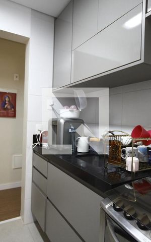 Apartamento à venda com 82m², 3 quartos e 2 vagasCozinha