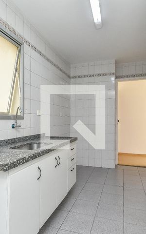Apartamento para alugar com 80m², 3 quartos e 2 vagas Apartamento para alugar com 80m², 3 quartos e 2 vagasCozinha