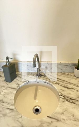 Casa à venda com 310m², 5 quartos e 4 vagasLavabo 2
