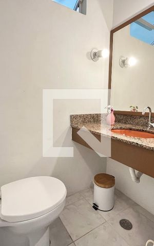 Casa à venda com 310m², 5 quartos e 4 vagasLavabo