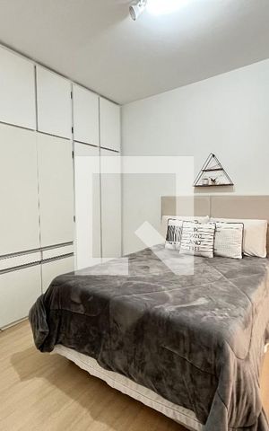 Casa à venda com 310m², 5 quartos e 4 vagasQuarto 2