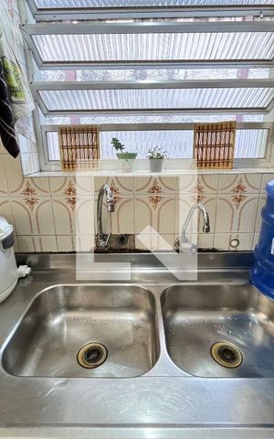Casa à venda com 310m², 5 quartos e 4 vagasCozinha 1
