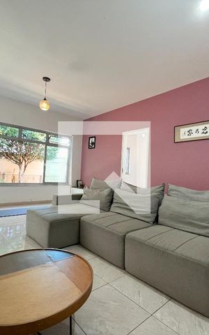 Casa à venda com 310m², 5 quartos e 4 vagasSala 1