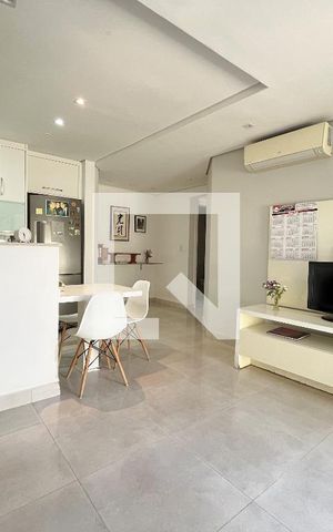 Casa à venda com 310m², 5 quartos e 4 vagasSala 2