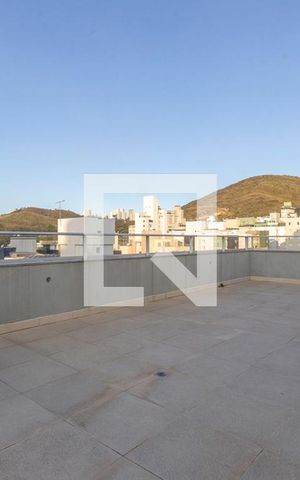 Apartamento à venda com 256m², 4 quartos e 4 vagas Apartamento à venda com 256m², 4 quartos e 4 vagasTerraço