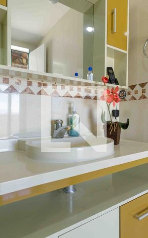 Apartamento à venda com 400m², 5 quartos e 3 vagasBanheiro 2