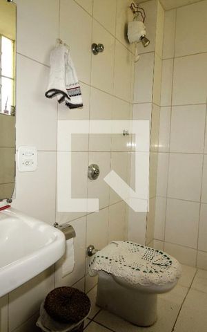 Apartamento à venda com 109m², 2 quartos e sem vagaBanheiro