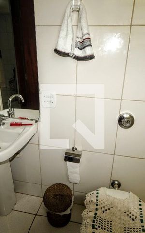 Apartamento à venda com 109m², 2 quartos e sem vagaBanheiro