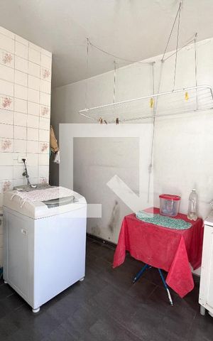 Casa à venda com 300m², 5 quartos e 4 vagasÁrea de Serviço
