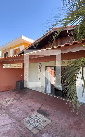 Casa à venda com 300m², 5 quartos e 4 vagasVaranda da Sala