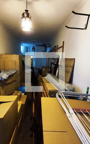 Casa de condomínio à venda com 300m², 4 quartos e 3 vagas Casa de condomínio à venda com 300m², 4 quartos e 3 vagasGaragem