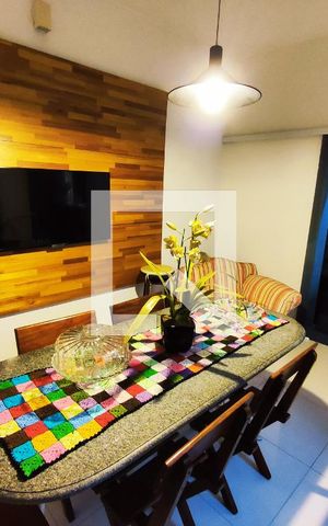 Casa de condomínio à venda com 300m², 4 quartos e 3 vagas Casa de condomínio à venda com 300m², 4 quartos e 3 vagasSala de Jantar
