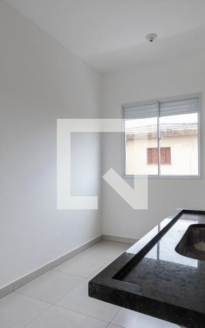 Apartamento para alugar com 64m², 2 quartos e 1 vaga Apartamento para alugar com 64m², 2 quartos e 1 vagaCozinha e Área de Serviço