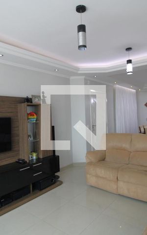 Casa à venda com 178m², 3 quartos e 4 vagasSala