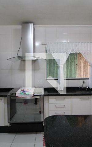 Casa à venda com 178m², 3 quartos e 4 vagasCozinha