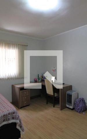 Casa à venda com 178m², 3 quartos e 4 vagasQuarto 1