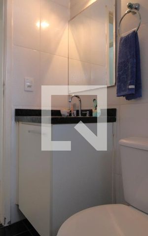 Casa à venda com 178m², 3 quartos e 4 vagasBanheiro da suíte