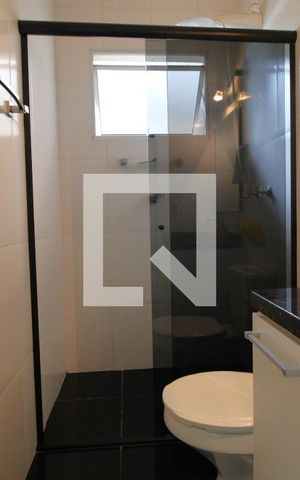 Casa à venda com 178m², 3 quartos e 4 vagasBanheiro comum