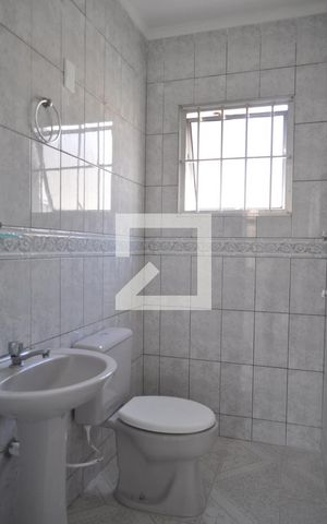 Casa à venda com 125m², 3 quartos e 2 vagasBanheiro da Suíte