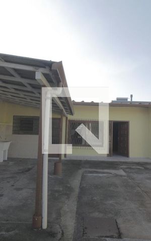 Casa à venda com 300m², 3 quartos e 6 vagasFachada
